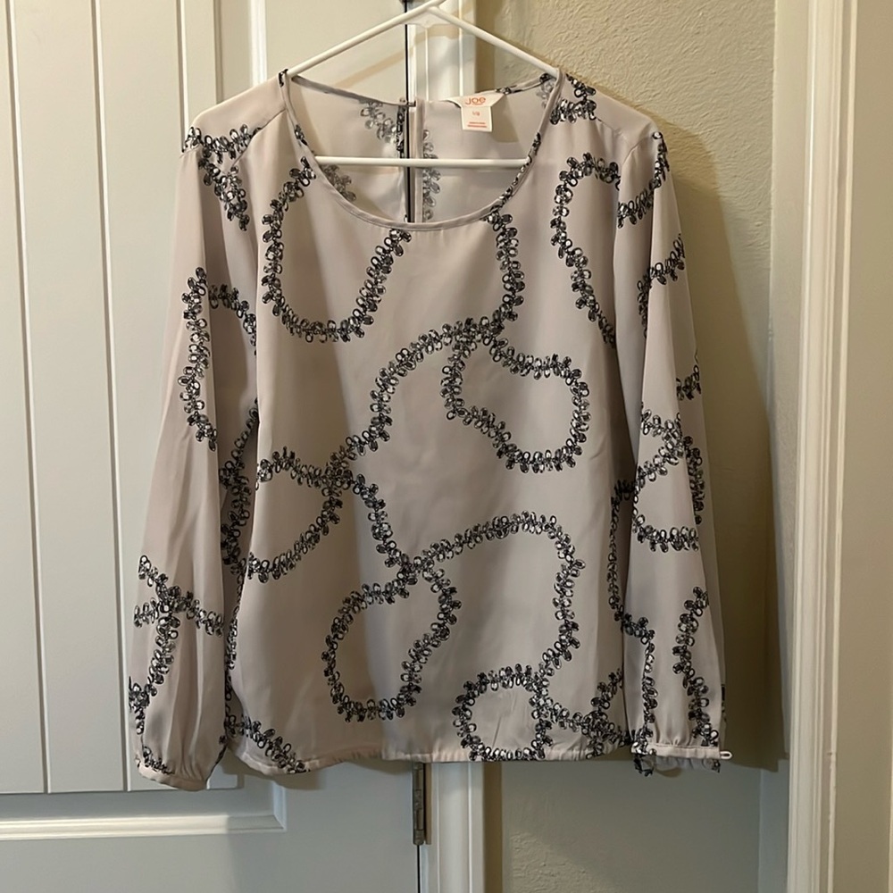 Joe Fresh blouse with button cuff sleeves